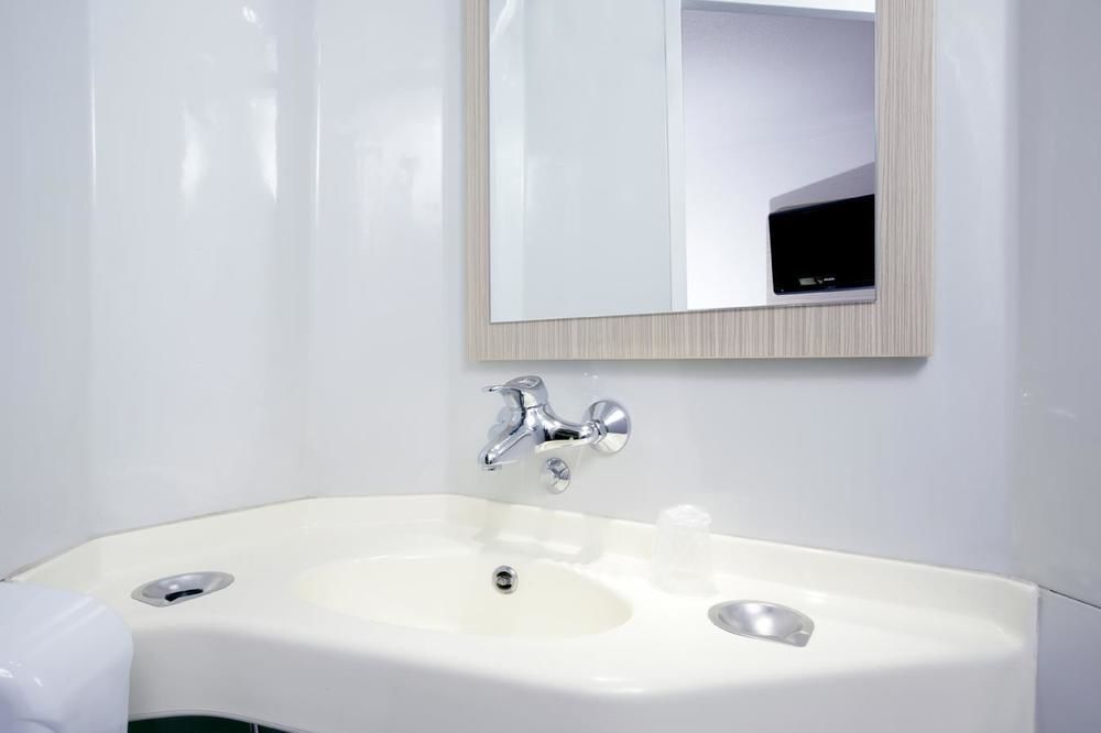 Premiere Classe Honfleur La Rivière-Saint-Sauveur Exteriör bild